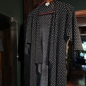 Lularoe Shirley kimono/ coverup